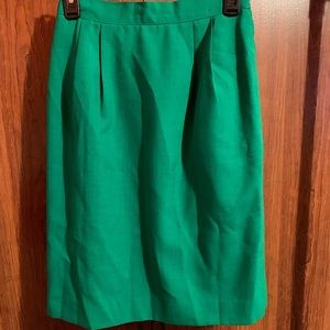 Vintage Leslie Fay Sportswear Green Petite Skirt